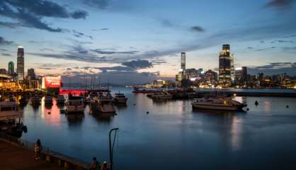 Elections reportées à Hong Kong, où la répression s'intensifie