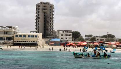 Somalie: au moins 5 morts dans l'attaque d'un hôtel de Mogadiscio par les shebab