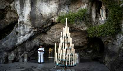 Coronavirus: vidée de ses pèlerins, Lourdes s'est 