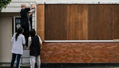 Le cyclone Haishen approche du Japon avec des vents violents et de fortes pluies