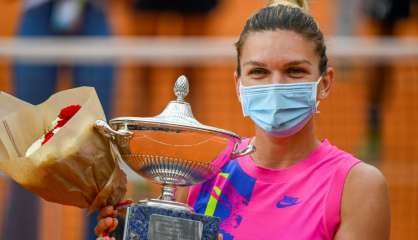 Tennis: Halep remporte le tournoi de Rome, sur abandon de Pliskova en finale