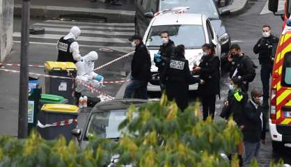 Attaque au hachoir à Paris: huit gardes à vue en cours, une vidéo à l'étude