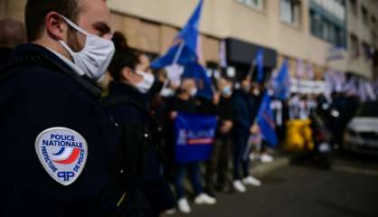 Avant Macron, Darmanin reçoit mardi les syndicats policiers sur fond de 