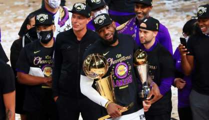 NBA: les Lakers décrochent leur 17e étoile, la plus 