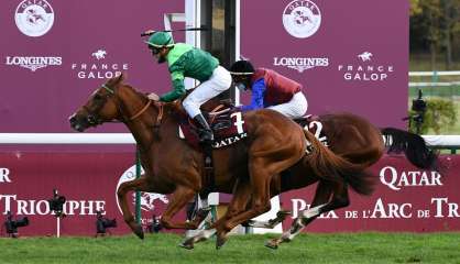 Le pur-sang français Sottsass remporte le Prix de l'Arc de Triomphe