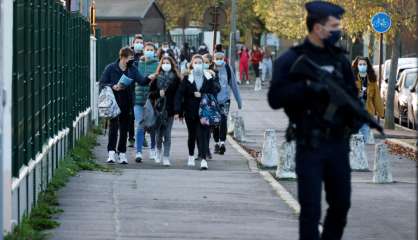 L'heure de la rentrée pour les élèves du collège de Samuel Paty