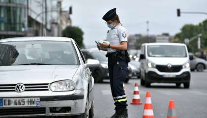 Reconfinement: les Français se déplacent 2 à 3 fois plus qu'au printemps