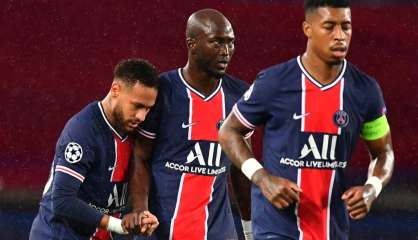 L1: à Nantes, le PSG cherche encore sa défense