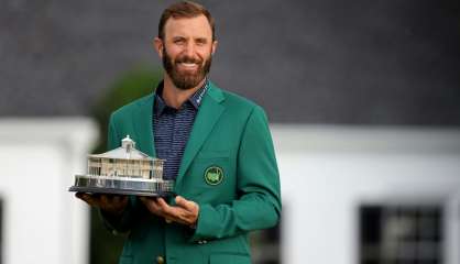 Golf: maître du jeu et de ses émotions, Johnson triomphe au Masters d'Augusta