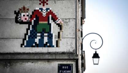 Versailles: le street art fait sa révolution dans la ville royale