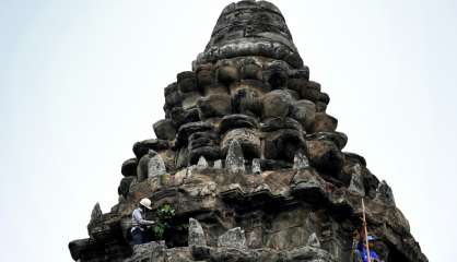 Les jardiniers-acrobates d'Angkor à la rescousse des merveilles khmères