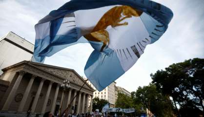 Argentine: très divisé, le Sénat se prononce sur la légalisation de l'avortement