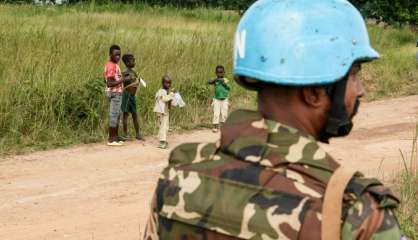 Centrafrique: des Casques bleus déployés, l'ONU appelle au calme