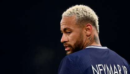 Brésil: Neymar critiqué à cause d'un méga-réveillon controversé en pleine pandémie