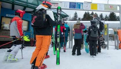 L'Autriche ouvre ses stations de ski, en dépit du 3e confinement