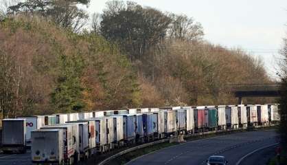 Pour les routiers coincés à Douvres, la fin du cauchemar de Noël