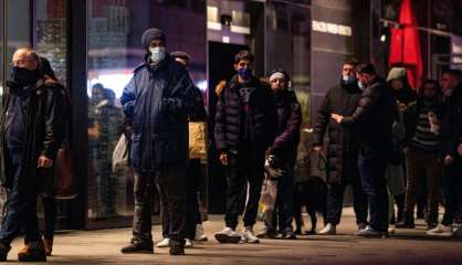 Covid-19: nouvelle pluie de restrictions en Europe à l'approche de Noël