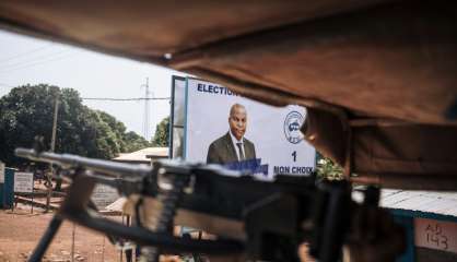 La Centrafrique vote pour un président et des députés sous la menace rebelle