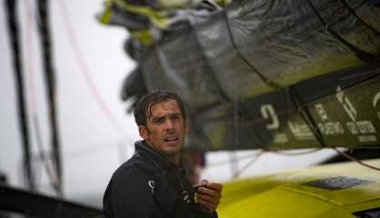 Vendée Globe: Dalin réduit l'écart avec Bestaven, toujours devant