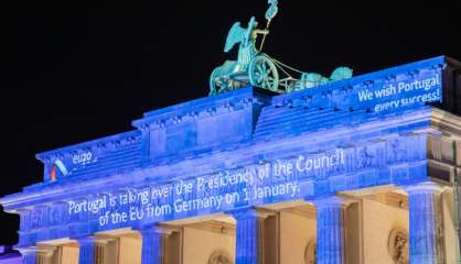 Lisbonne prend le relais de Berlin à la présidence tournante de l'UE