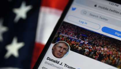 Faute de réelle alternative, les proches de Trump fulminent contre Twitter - sur Twitter