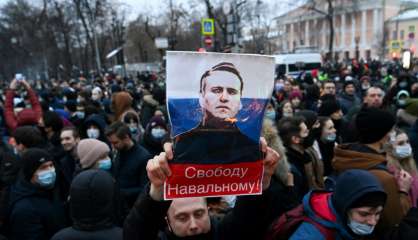 Russie: Navalny marque des points dans un combat à hauts risques avec le Kremlin