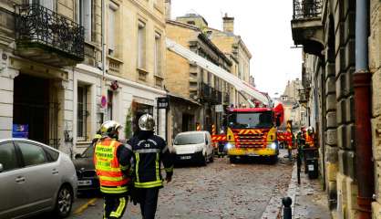 Explosion à Bordeaux: une femme décédée, son compagnon toujours dans un état grave