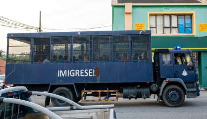 La Malaisie expulse un millier de Birmans malgré les critiques internationales