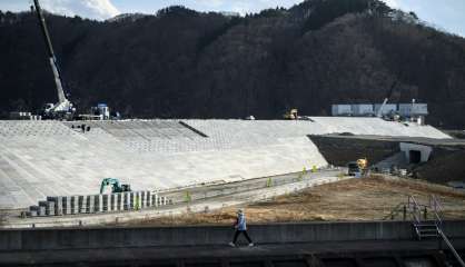 Japon: les murs anti-tsunami, massif héritage de la catastrophe de 2011