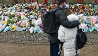 La police conspuée après son intervention lors d'un hommage à une Londonienne tuée