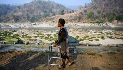 Dans un village de Thaïlande, l'arrivée de réfugiés birmans ravive de mauvais souvenirs