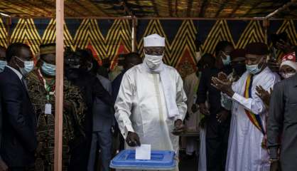 Les Tchadiens aux urnes pour élire leur président dans un scrutin sans suspense