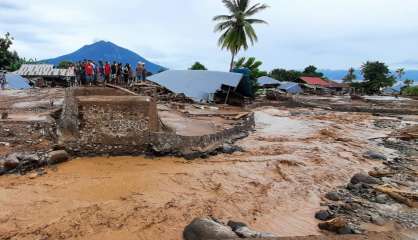 Plus de 150 morts dans les inondations en Indonésie et au Timor oriental