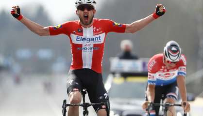 Tour des Flandres: Asgreen domine van der Poel