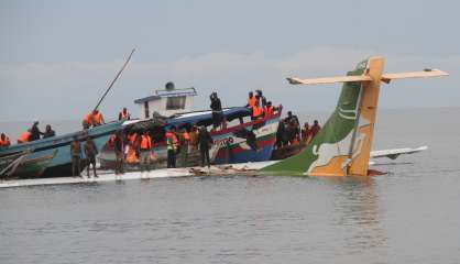 Tanzanie: trois morts dans l'accident d'un avion qui s'est abîmé dans le lac Victoria