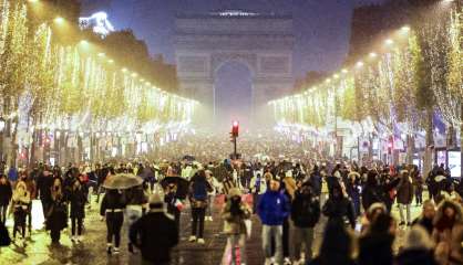 Mondial: les supporters français déçus de la défaite des Bleus malgré un match 