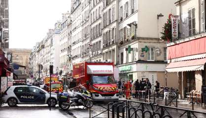 Kurdes tués à Paris: le suspect présenté à un juge d'instruction, marche blanche en hommage aux victimes