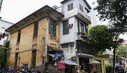 Vietnam: à Hanoï, les maisons coloniales françaises menacent de s'effondrer