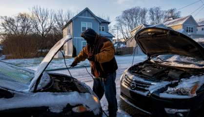 Froid, neige et blizzard: une tempête hivernale à Noël fait au moins 22 morts aux Etats-Unis