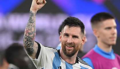 Mondial: Messi et l'Argentine en quarts, les Pays-Bas dans le viseur