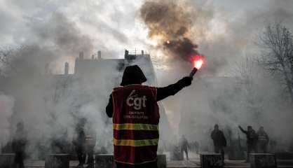 Dockers, raffineurs et électriciens en grève jeudi, la CGT veut attiser la flamme du mouvement