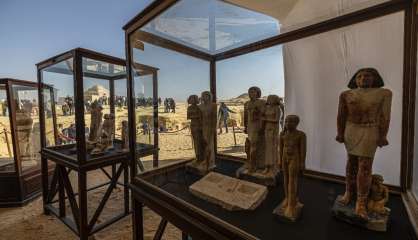 L'Egypte révèle quatre nouvelles tombes pharaoniques et une momie