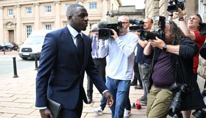 Le footballeur Benjamin Mendy non-coupable de six viols, mais sera rejugé pour un septième