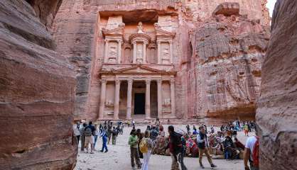 Le grand retour des touristes à Petra, la merveille du désert jordanien