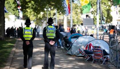 Un policier londonien reconnaît 24 viols et de multiples agressions