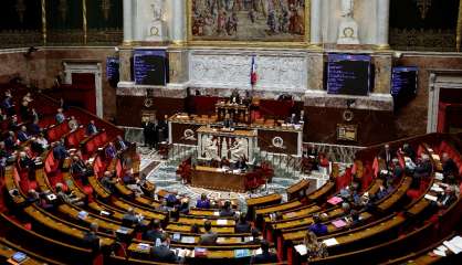 Réforme des retraites: semaine cruciale, au Parlement et dans la rue