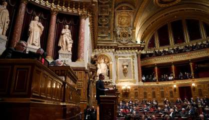 Retraites: la réforme entame une semaine décisive au Sénat et face à la rue