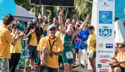 Fisher écrase le Triathlon international BNC