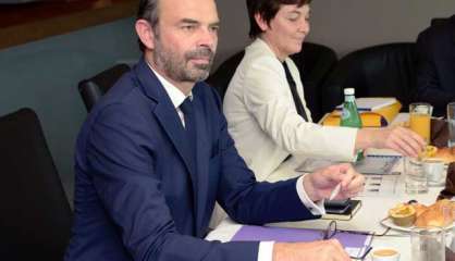 Edouard Philippe annonce un Comité des signataires en mars prochain