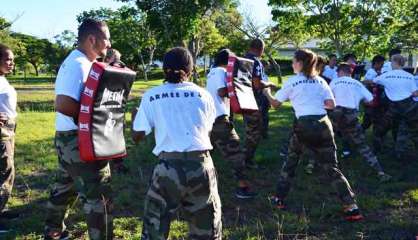 34 jeunes en stage militaire à la base aérienne de La Tontouta